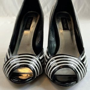 White House Black Market Belinda Peep Toe Black White Striped Pumps Size 7.5M